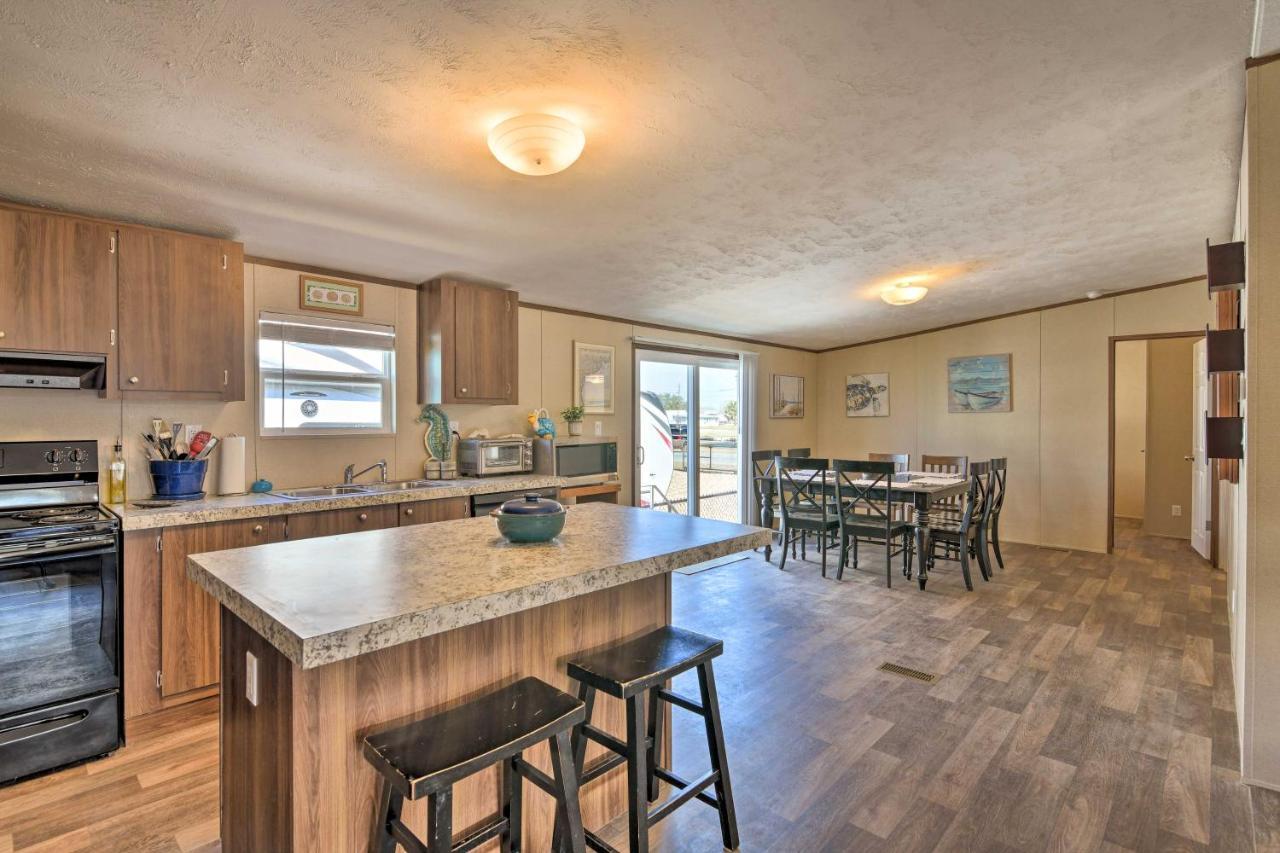 Quaint Port Oconnor Home - 3 Mi To Beach! Port O'Connor Εξωτερικό φωτογραφία
