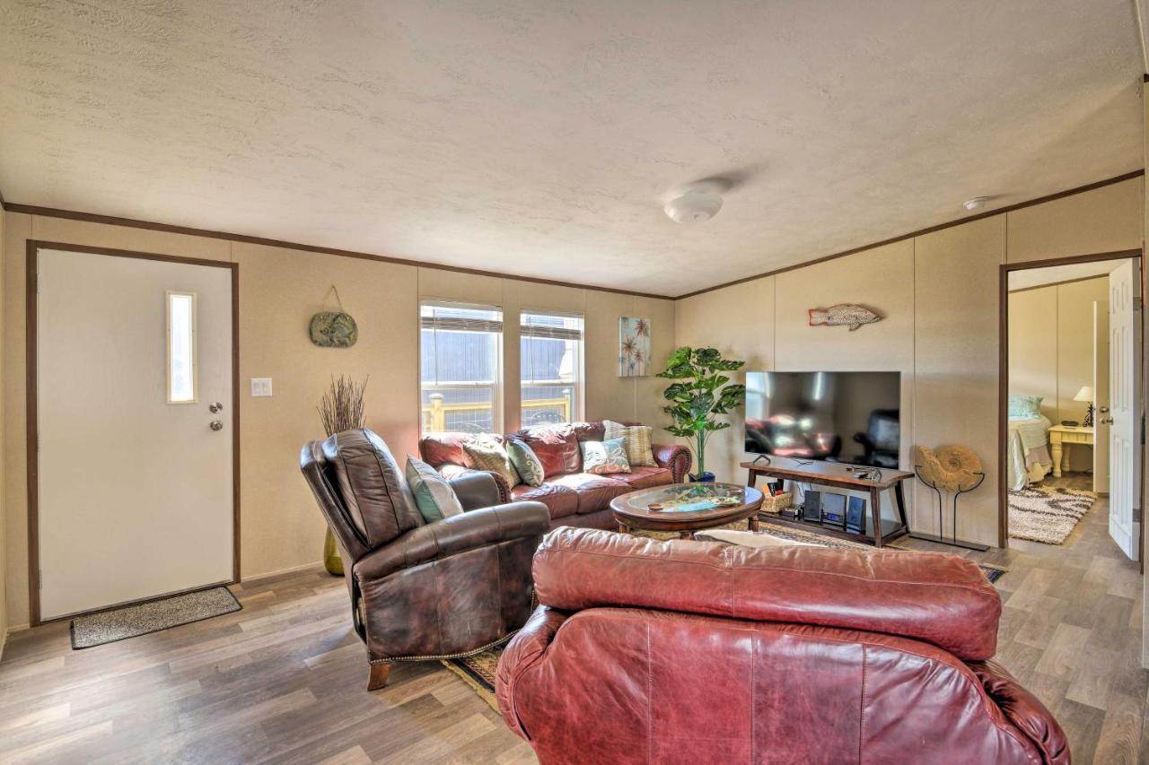 Quaint Port Oconnor Home - 3 Mi To Beach! Port O'Connor Εξωτερικό φωτογραφία